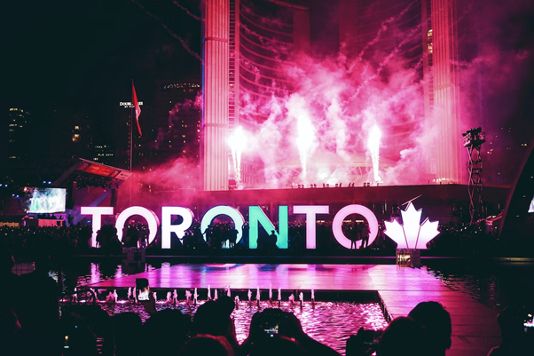 Best Toronto Date Night Spots (For Stoners)